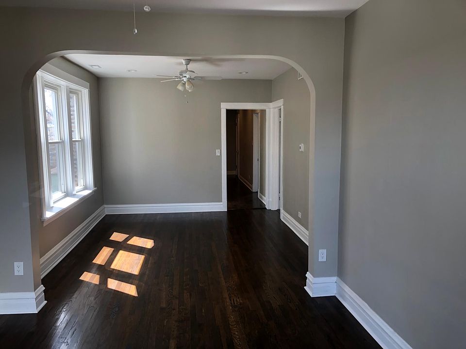 1st image of 2414 N Kildare Ave