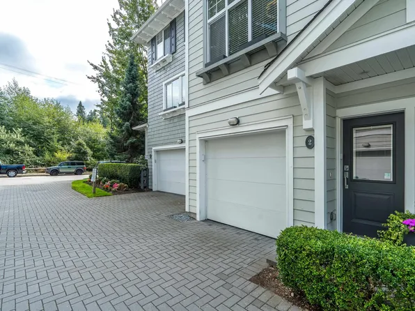 253 171st St #2, Surrey, BC V3Z 9P4