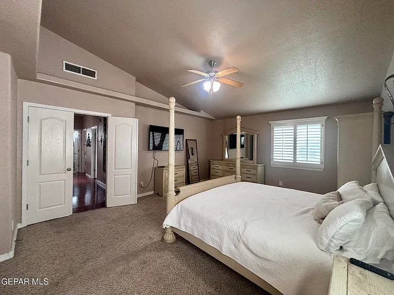 3640 Tierra Calida Dr — Photo 17