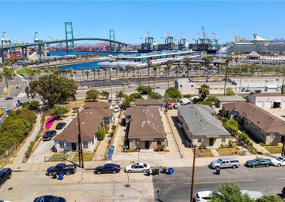 1st image of 536 N Palos Verdes St