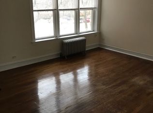 7462 N Ashland Blvd APT 2, Chicago, IL 60626