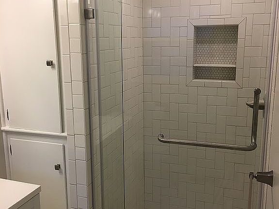 Master shower