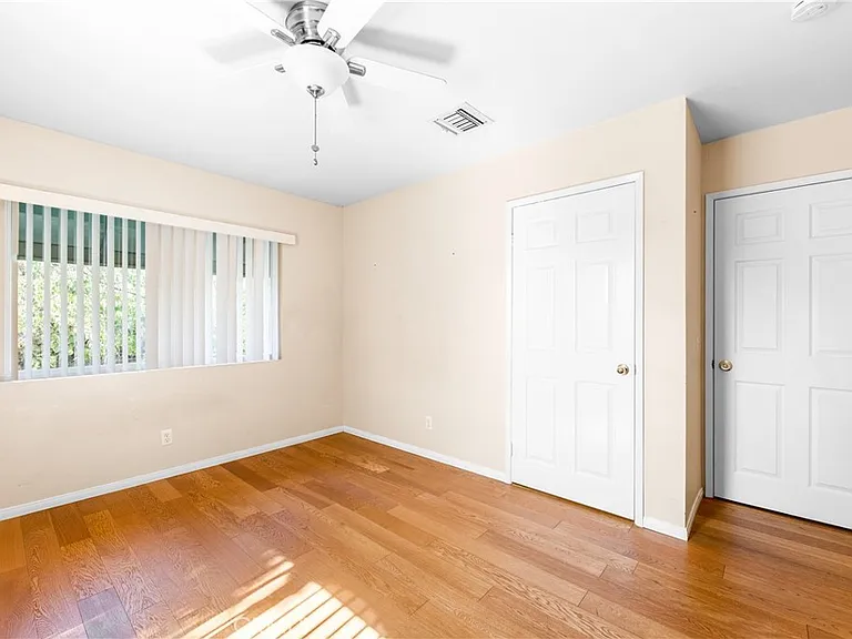 1231 E Mayfair Ave — Photo 25