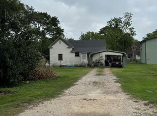 407 Humphrey Ave, Palacios, TX 77465