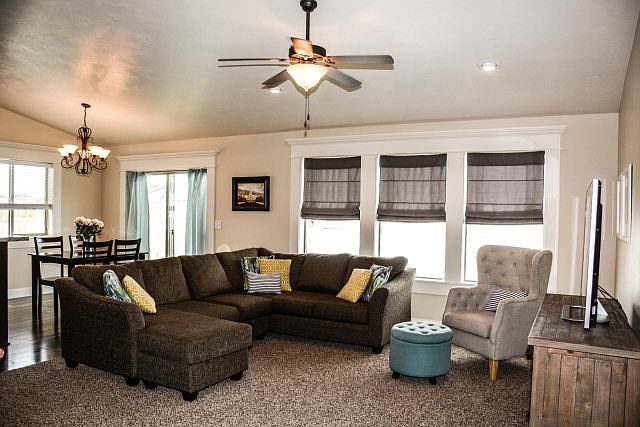 3774 N Shale Ave, Idaho Falls, ID 83401 | Zillow