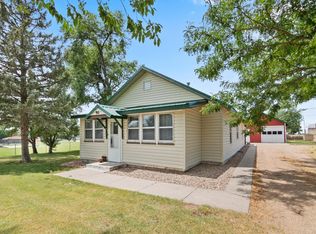 911 Walnut St, Deerfield, KS 67838