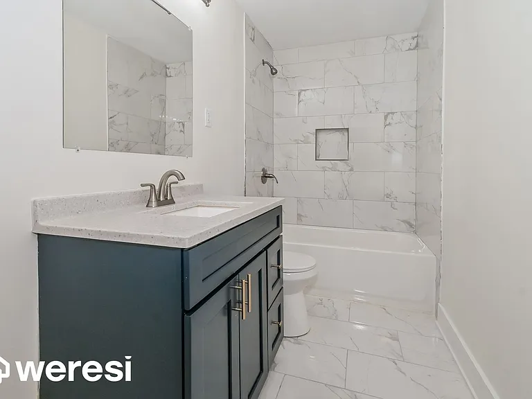 160 Hayden Pl — Photo 10