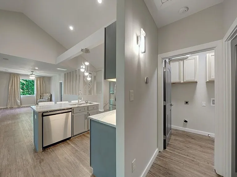 3336 Creatwood Trl SE — Photo 23