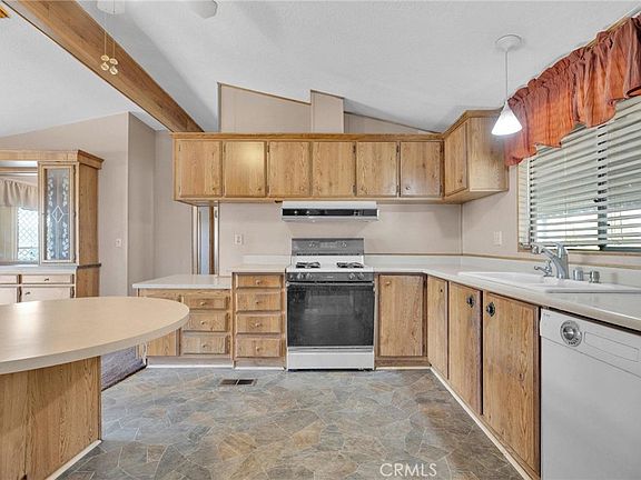 5th image of 11949 Riverside Dr Spc 135
