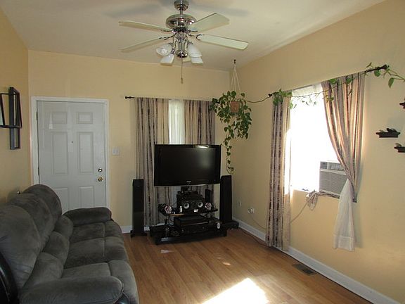 5th image of 466 Price Ave