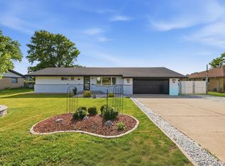 13418 Old Orchard Ln W, Lockport, IL 60441