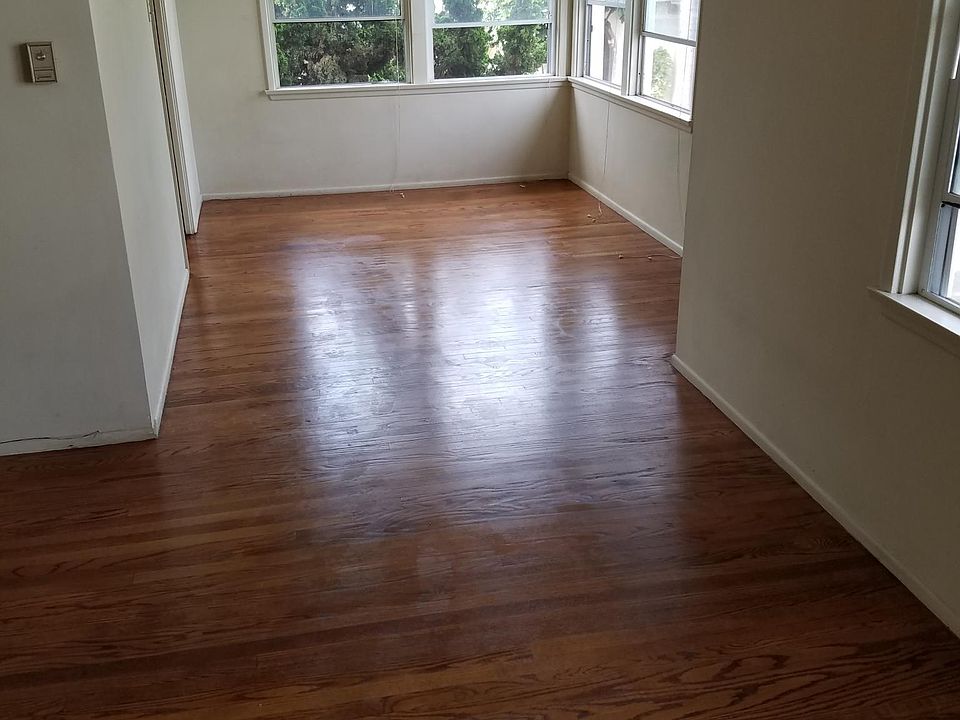1st image of 1519 E 5th St APT 5