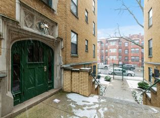 7219 S Yates Blvd APT 4B, Chicago, IL 60649