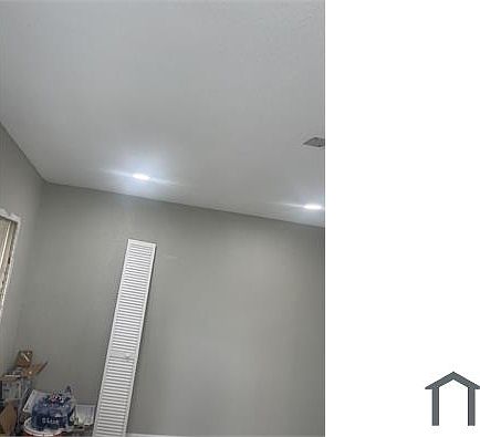 5th image of 9543 NW 26th Ave