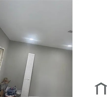 9543 NW 26th Ave — Photo 5