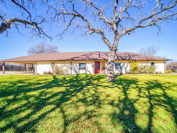 115 Bent Oak Rd, Weatherford, TX 76086