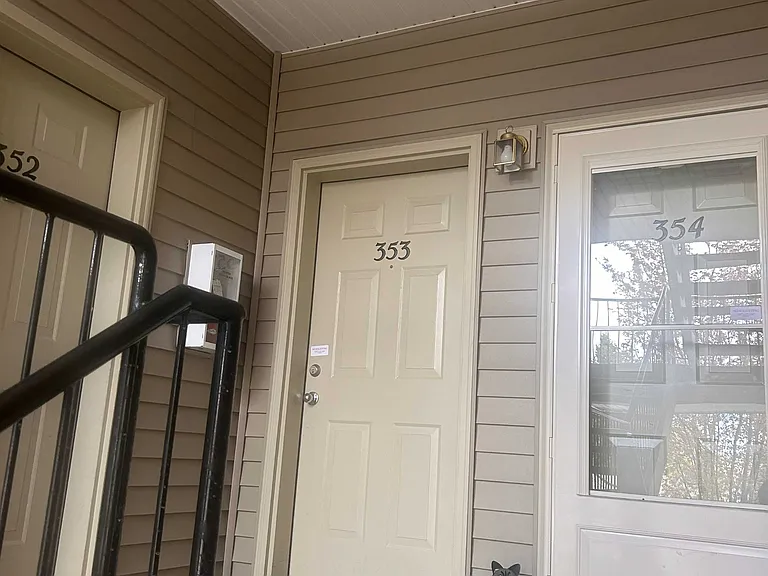 22855 E Country Vista Dr #353 — Photo 2