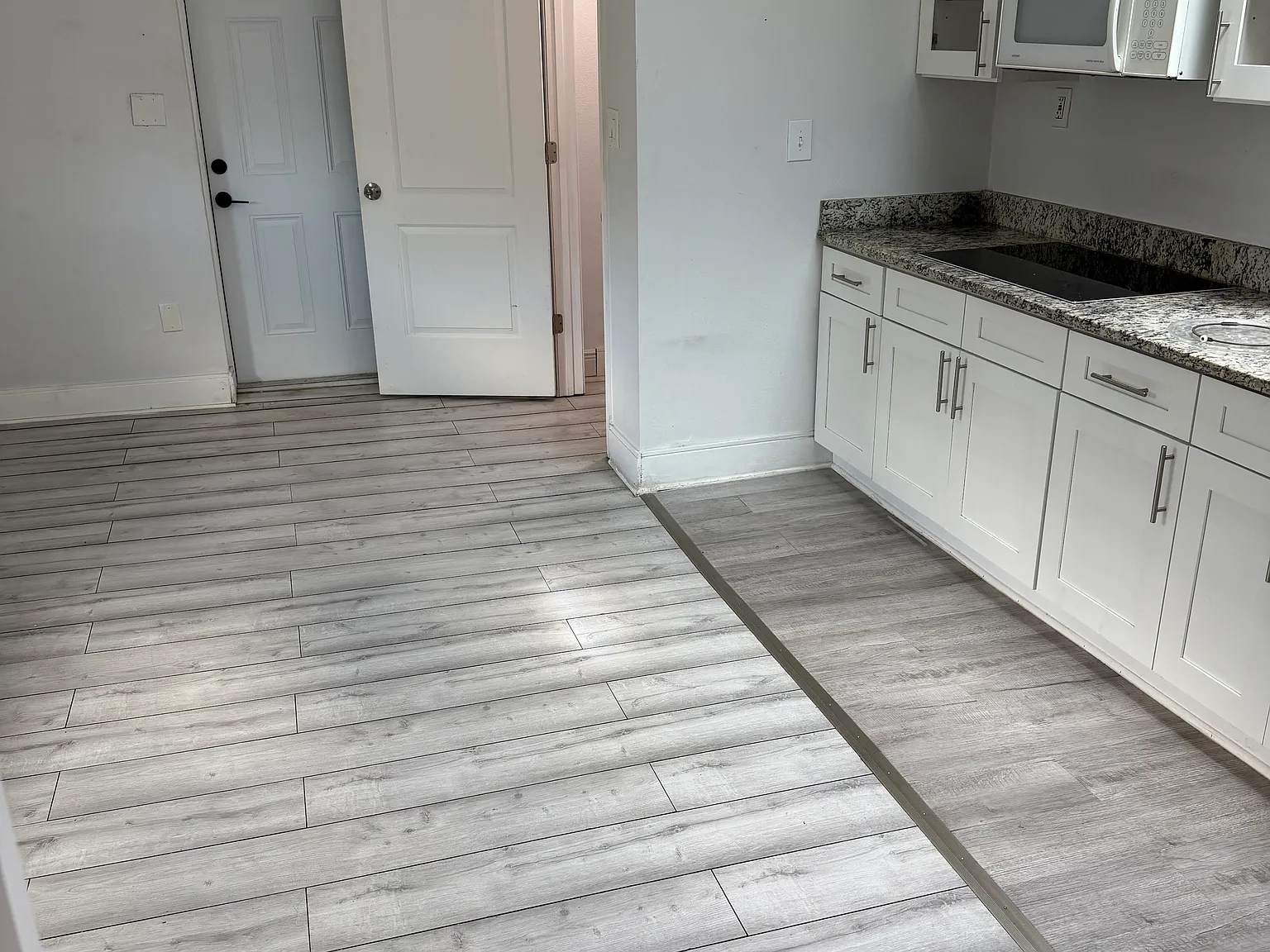 1 bed, 500 sqft, $1,350 — Photo 2
