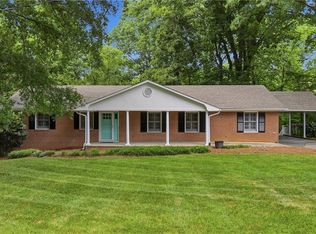 4971 Stonington Rd, Winston Salem, NC 27103