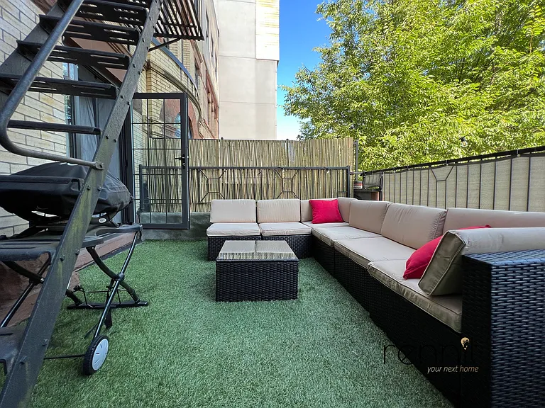 814 Saint Johns Pl #2F — Photo 10