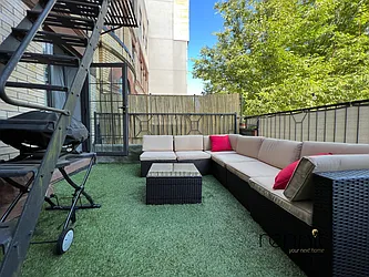 Rented by Rennit Inc.