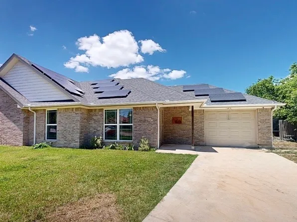 619 Mansfield Rd, Cleburne, TX 76031