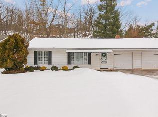 6623 Harris Rd, Broadview Heights, OH 44147