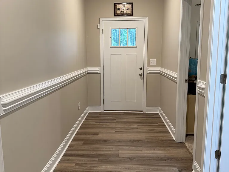 79 Wolcott Ct — Photo 10
