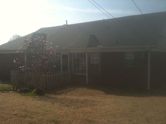 1090 Cambrain, Memphis, TN 38134