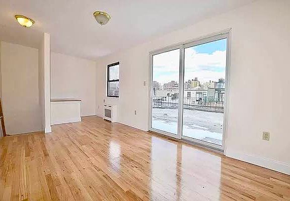 3rd image of 111 W 74th St APT Br