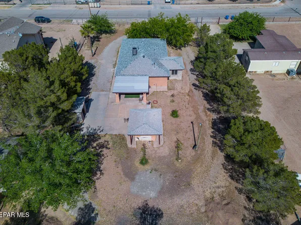 11770 Flor Del Sol St, Socorro, TX 79927