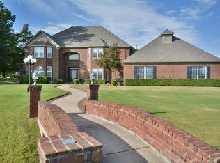 1300 N Derek St, Haskell, OK 74436