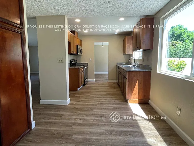 3489 Chandler Cir — Photo 7