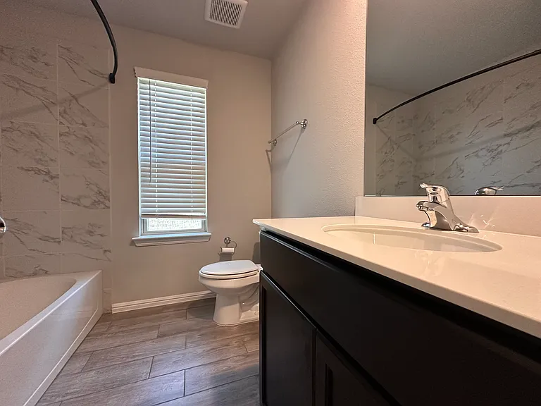 2516 Rambling Rd — Photo 14