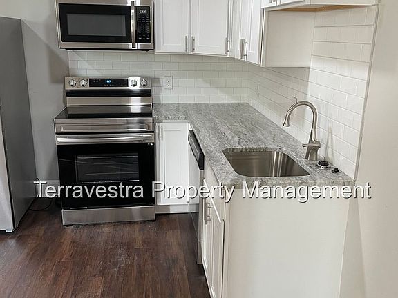 4th image of 524 Somerset St Unit 3