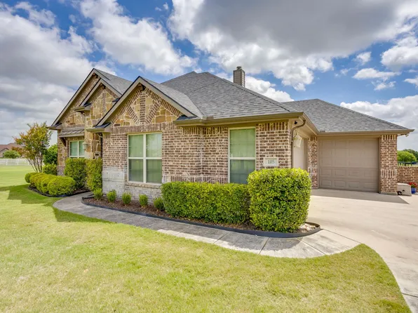 105 Legacy Downs Dr, Fort Worth, TX 76126