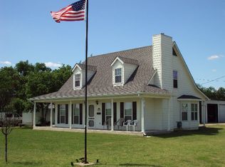 601 S Main St, Ferris, TX 75125
