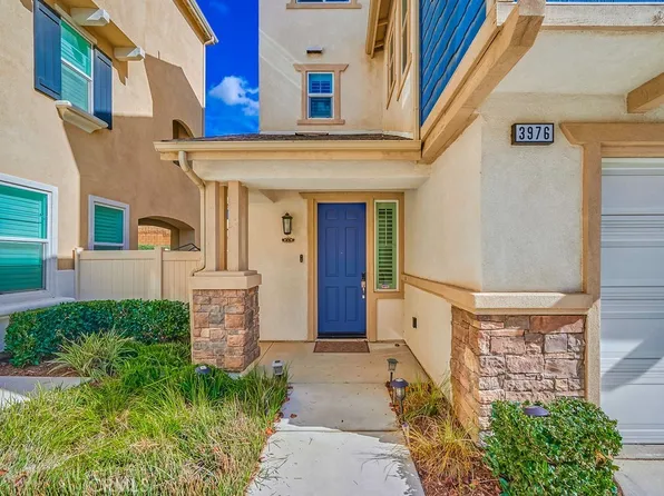 3976 Boulder Dr, Jurupa Valley, CA 92509