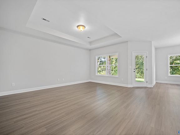 3rd image of 139 River Springs Ct