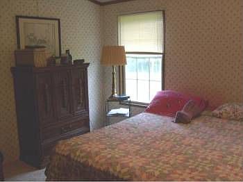 5th image of 840 Woodland Dr