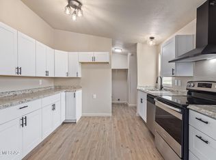 16930 W Chumblers Rd, Tucson, AZ 85736