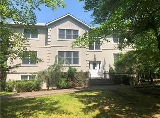 217 Zukor Rd, New City, NY 10956