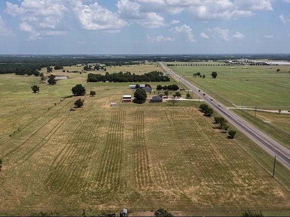 3rd image of 2 Us Highway 377