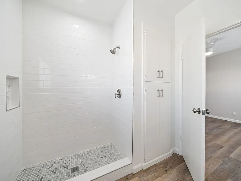 1249 Palm St — Photo 43