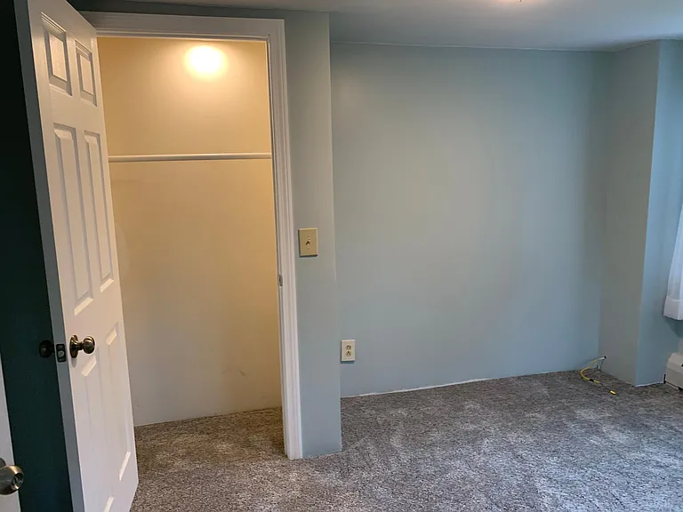 284 Lake St — Photo 16
