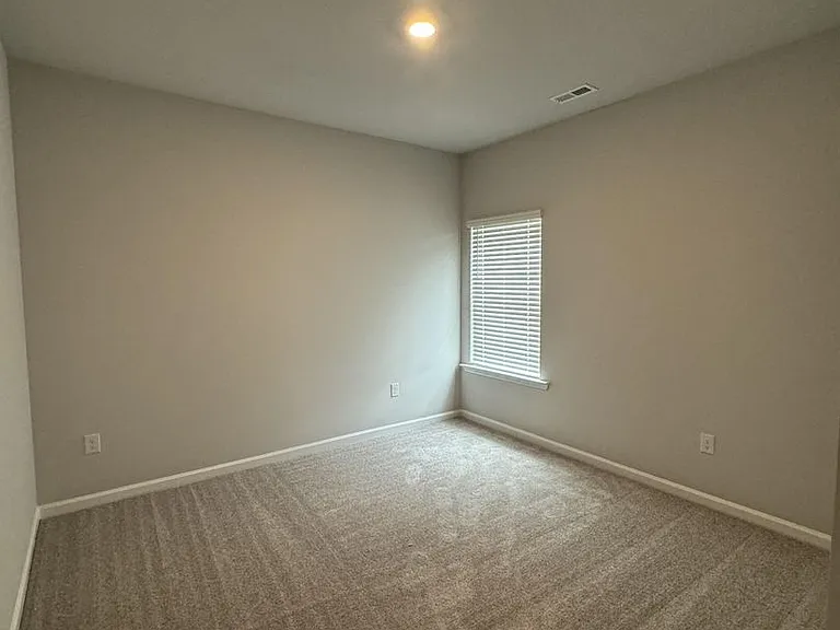318 Cornstalk Cir — Photo 23