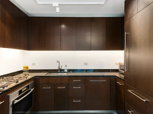 40 Broad Street image 3 of 10