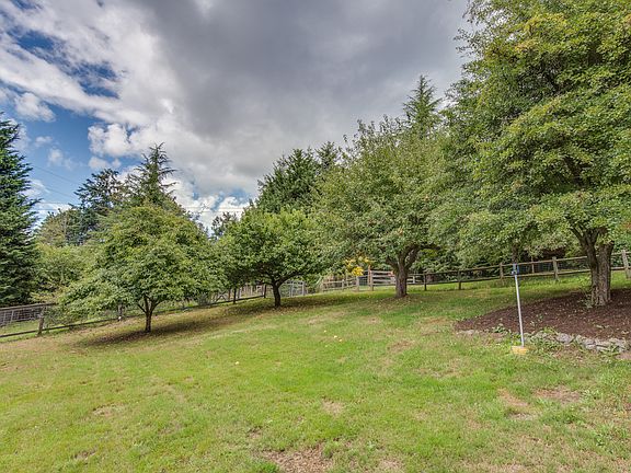 3rd image of 15122 Komedal Rd NE