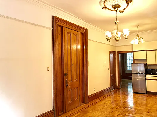 Rented by Remax Real Estate Professionals | media 20