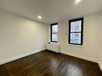 Rented by Mossanen Group